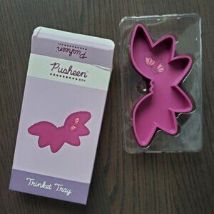 Halloween Pusheen Vampire Vampurr Bat Trinket Tray from Autumn 2022 Cat Kit